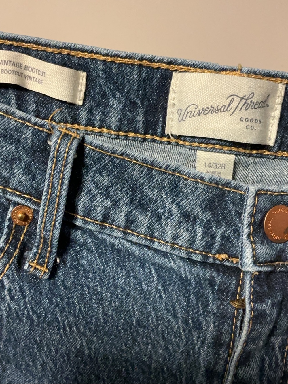 Universal Thread Bootcut Jeans - Picture 7 of 8